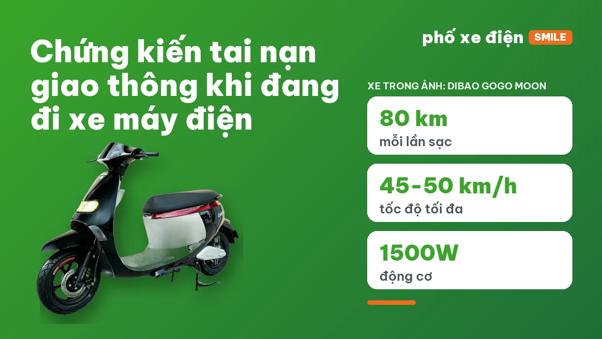 Người đi xe máy điện dừng bên lề đường buổi chiều